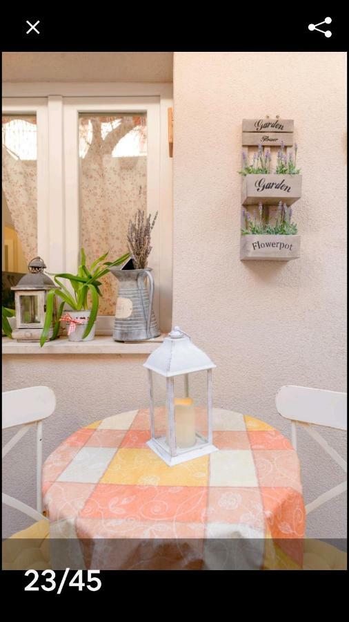 Studio Apartment Angie Split Exterior photo